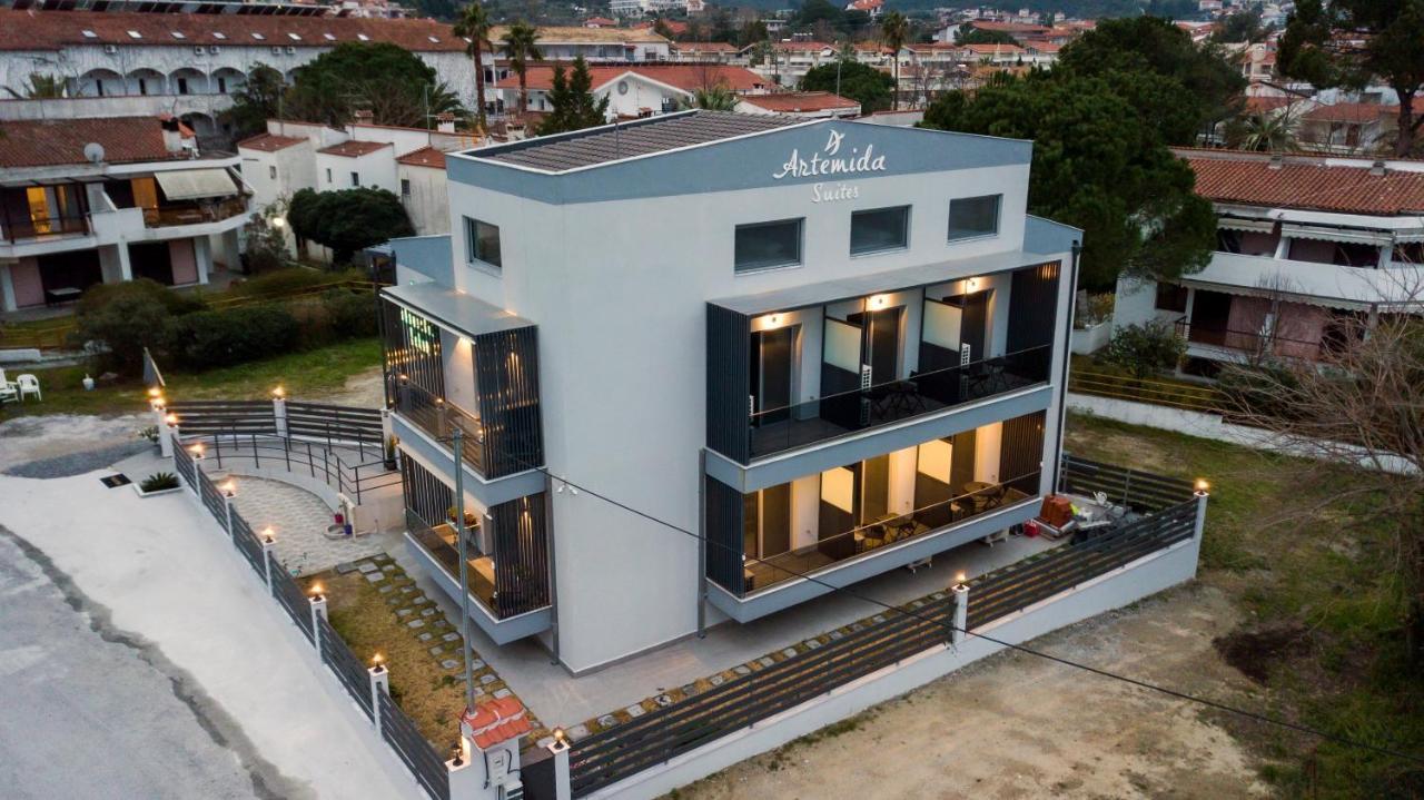 Artemida Suites Hanioti Exterior photo